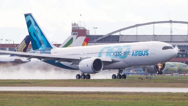 Airbus-A330-800neo-First-Flight-HQ-e1541507383350.jpg